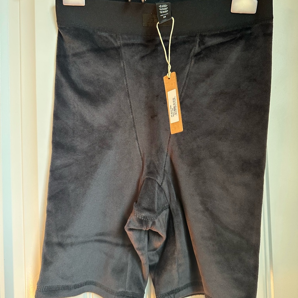 SKIMS Black Women's Intimate Shorts